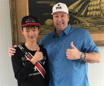 依舊選擇哈雷！